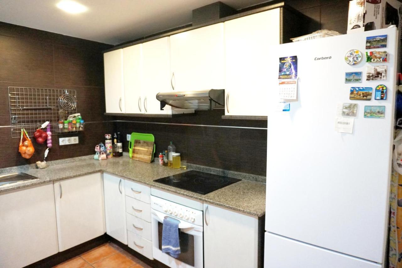 La Korolada Guesthouse อาลิกันเต ภายนอก รูปภาพ