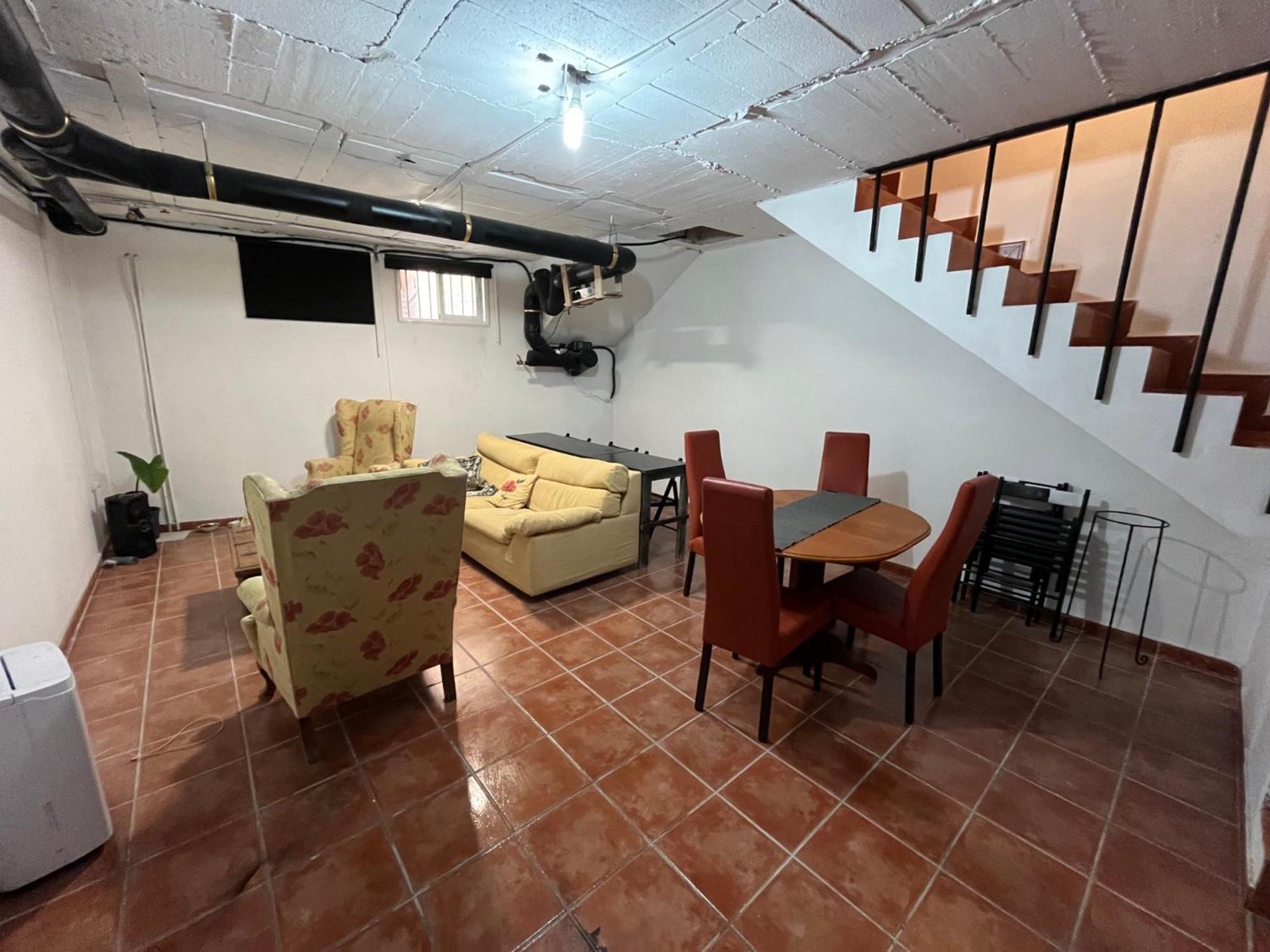 La Korolada Guesthouse อาลิกันเต ภายนอก รูปภาพ
